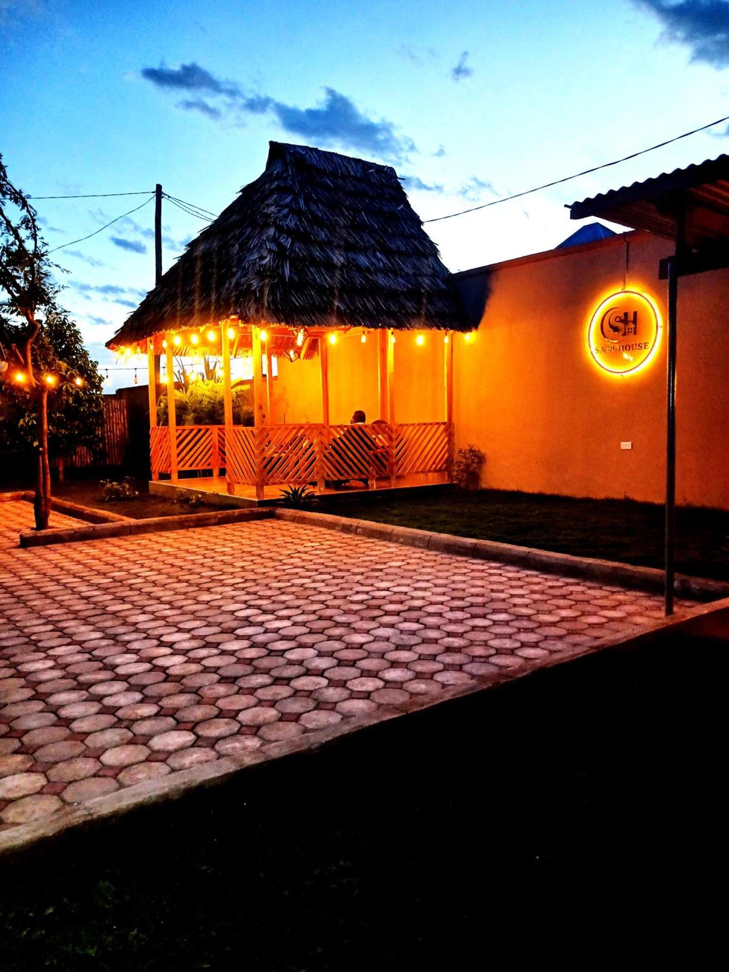 Bed and Breakfast Safi House Boma la Ngombe Exterior foto